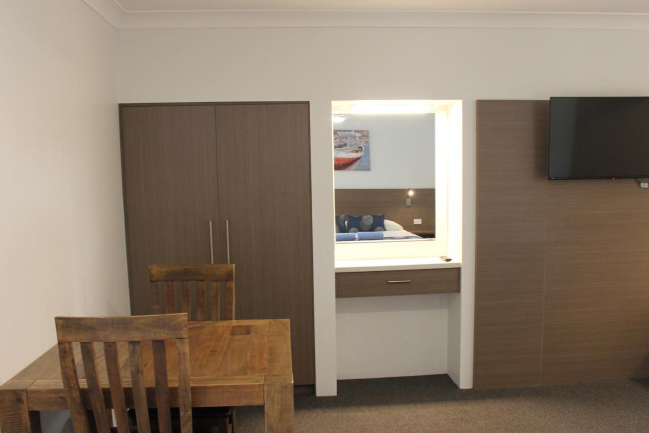 Aston Motel Yamba Exterior photo