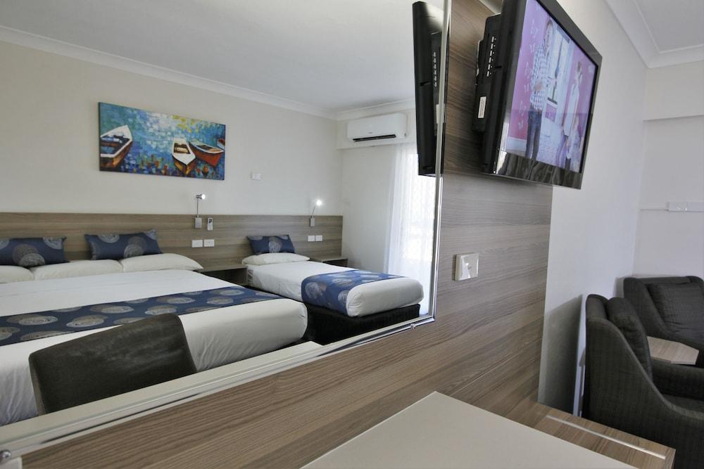 Aston Motel Yamba Exterior photo