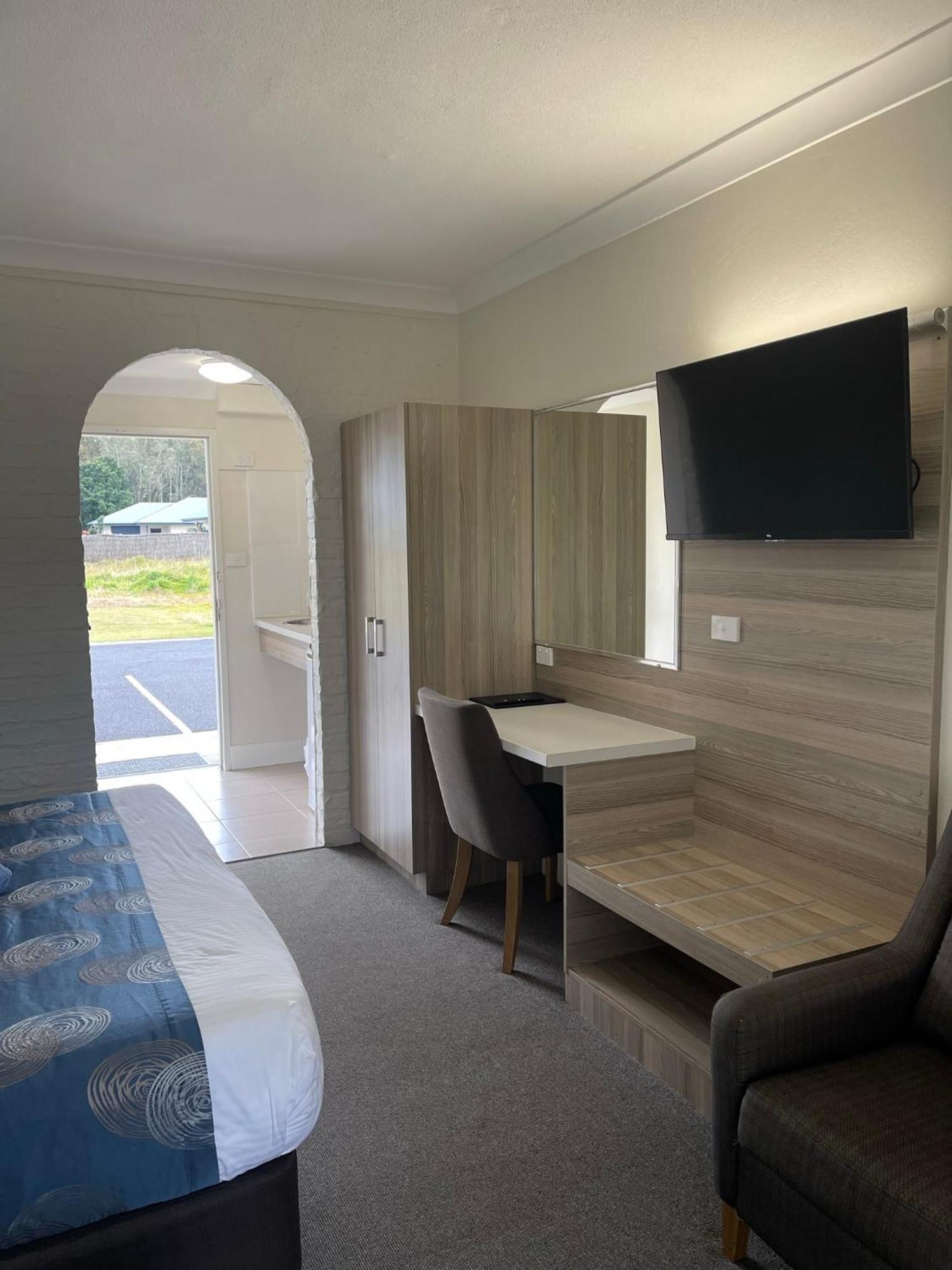 Aston Motel Yamba Exterior photo