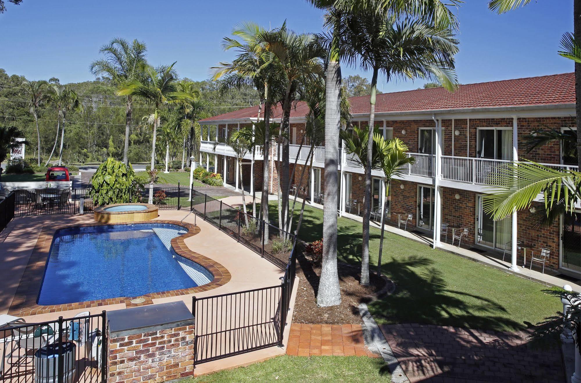 Aston Motel Yamba Exterior photo